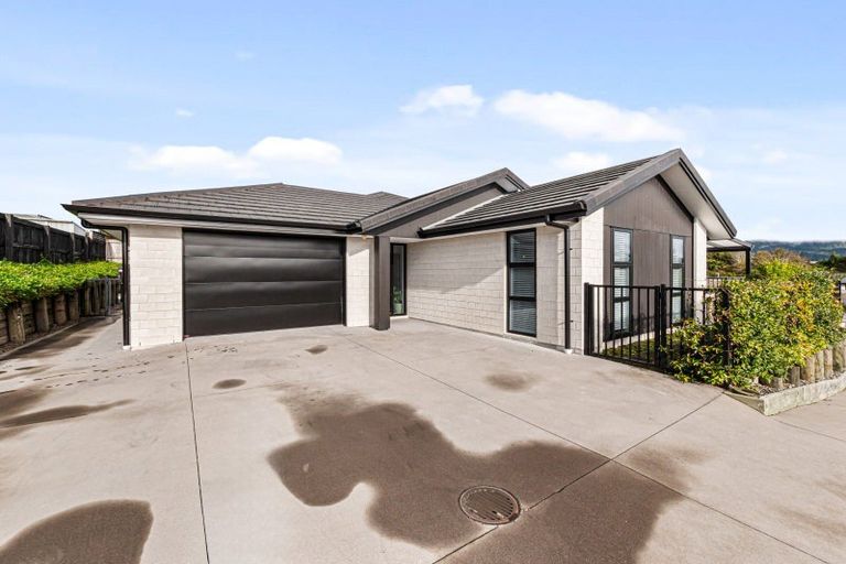 Photo of property in 8 Gaynor Way, Te Puke, 3119