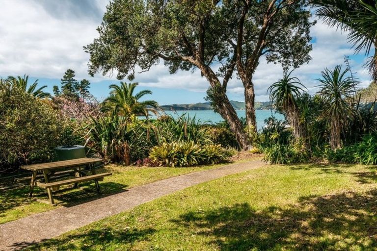 Photo of property in 92 Cowes Bay Road, Waiheke Island, 1971