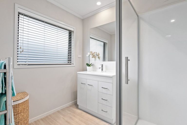 Photo of property in 20a Tuaia Street, Pyes Pa, Tauranga, 3112