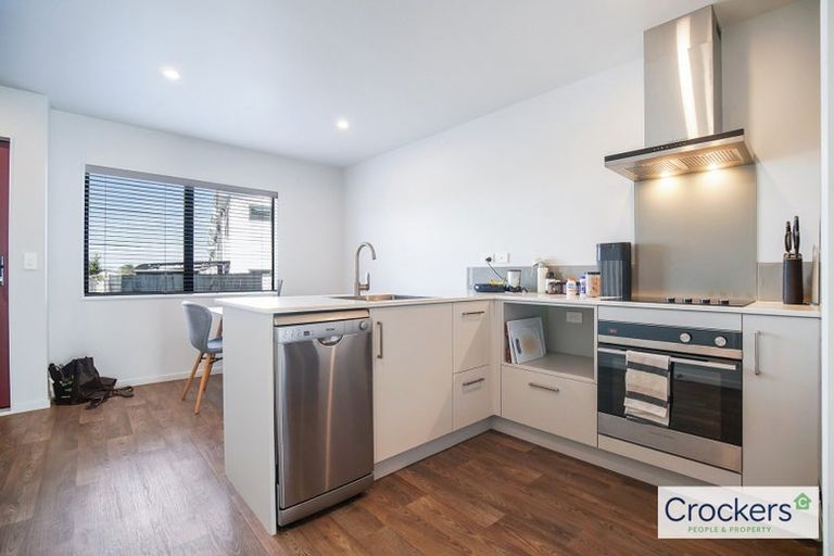 Photo of property in 63 Matawhanga Drive, Wattle Downs, Auckland, 2103