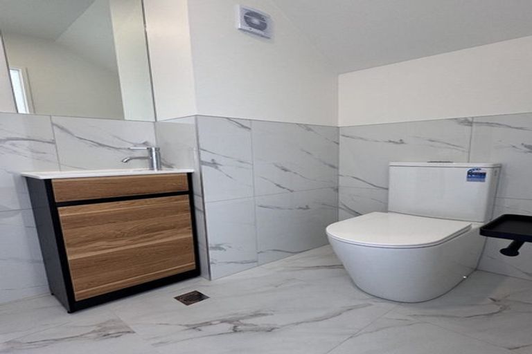 Photo of property in 1/387 Mount Albert Road, Mount Roskill, Auckland, 1041