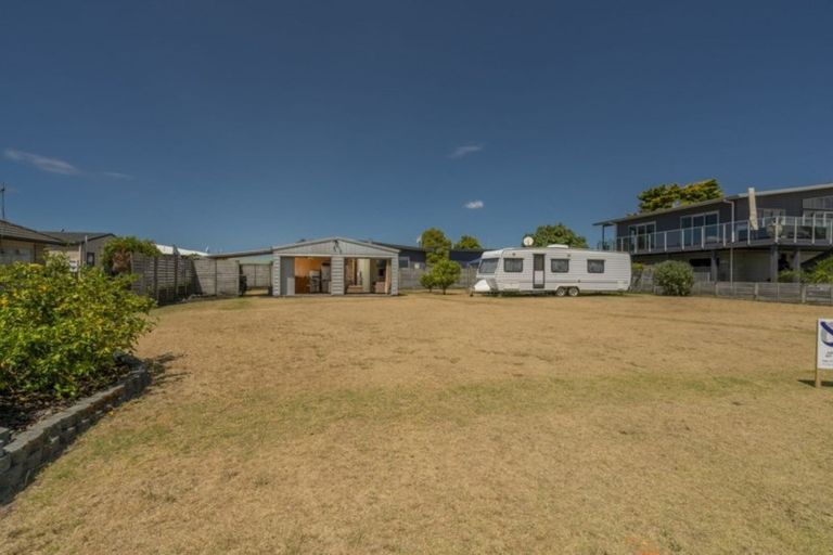 Photo of property in 3 Clipper Place, Whitianga, 3510