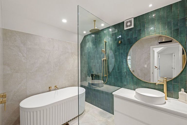 Photo of property in 42c Valley Road, Cashmere, Christchurch, 8022