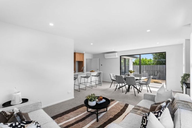 Photo of property in 3/92 Claridges Road, Casebrook, Christchurch, 8051