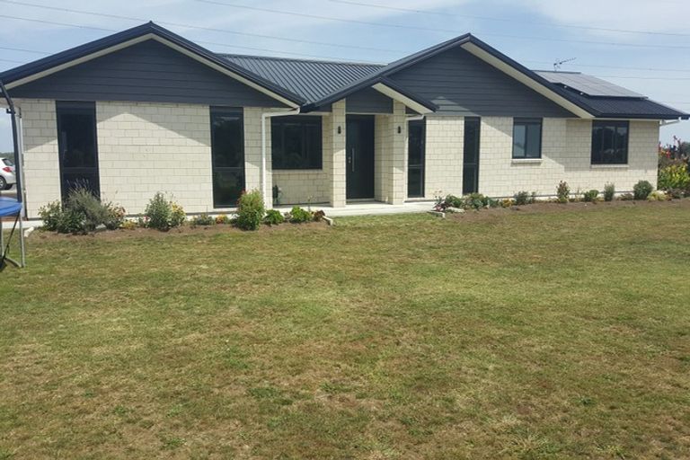 Photo of property in 1217 Glenbrook Road, Glenbrook, Waiuku, 2681