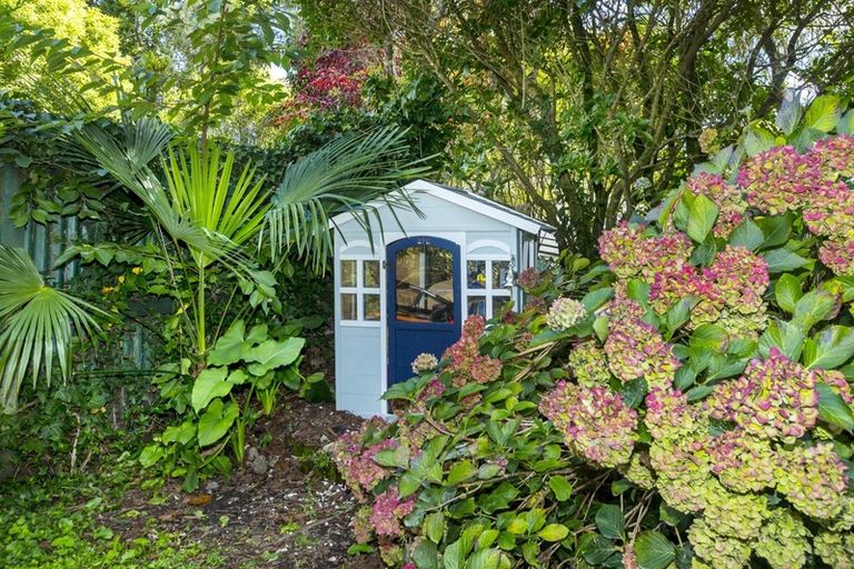 Photo of property in 23a Heretaunga Square, Silverstream, Upper Hutt, 5019