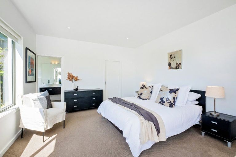 Photo of property in 4 Heipipi Drive, Eskdale, Napier, 4182
