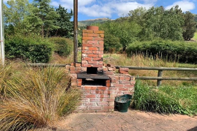 Photo of property in 10 Helvellyn Street, Woodside, Outram, 9073