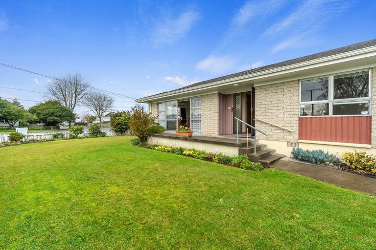 Photo of property in 1051a Heaphy Terrace, Fairfield, Hamilton, 3214