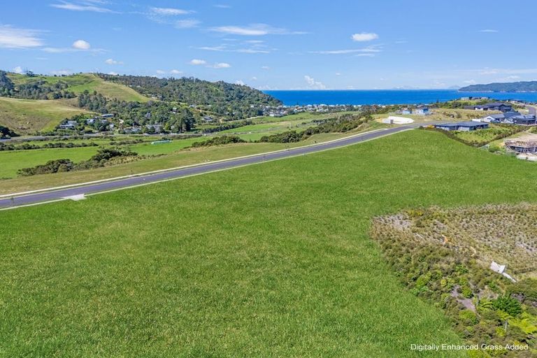Photo of property in 35 Azimuth Road, Tairua, 3508