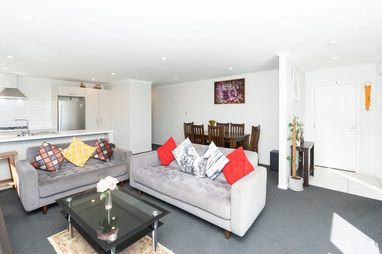 Photo of property in 37 Maanihi Drive, Rototuna North, Hamilton, 3210