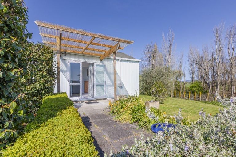 Photo of property in 510 Porangahau Road, Waipukurau, 4282