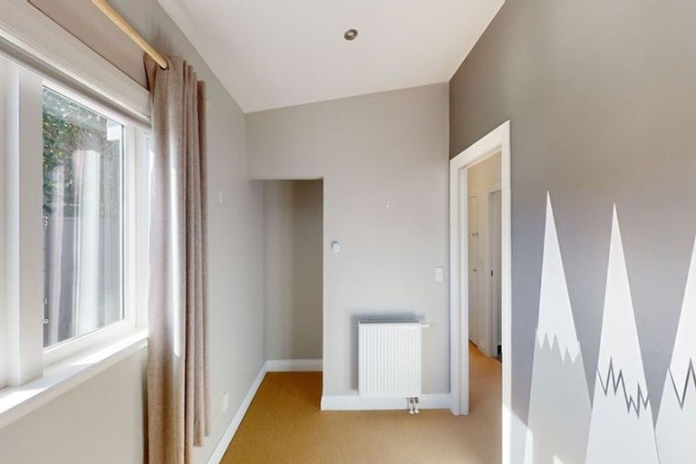 Photo of property in 4 Liffey Street, Island Bay, Wellington, 6023