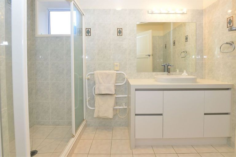 Photo of property in 34 Clansman Terrace, Gulf Harbour, Whangaparaoa, 0930