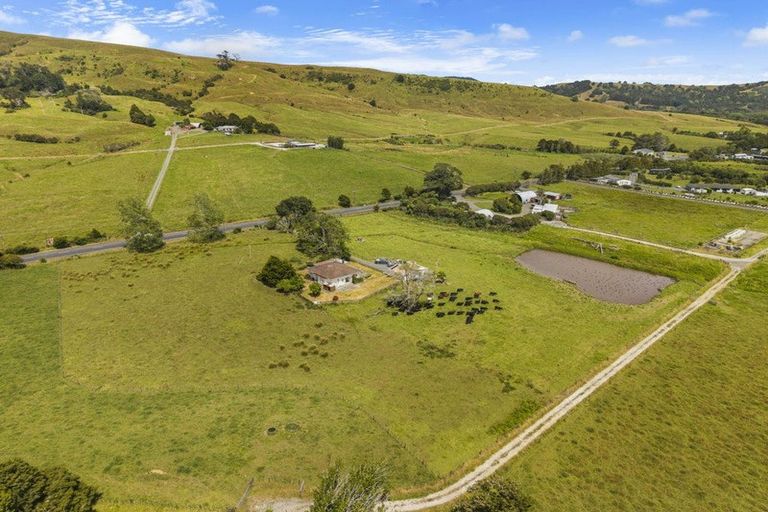 Photo of property in 1313 Whangaripo Valley Road, Whangaripo, Wellsford, 0972