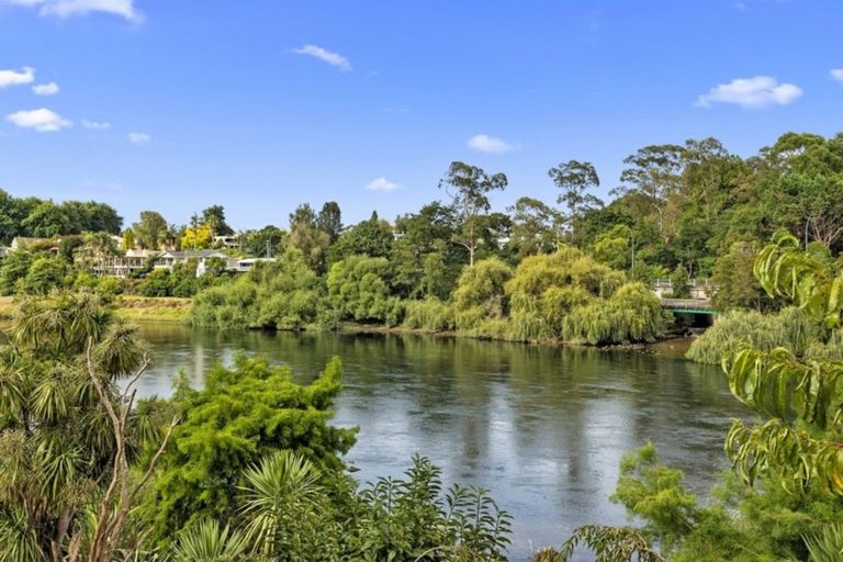 Photo of property in 527 River Road, Fairfield, Hamilton, 3214