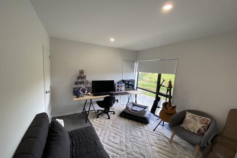Photo of property in 54 Picturesque Drive, Flat Bush, Auckland, 2019