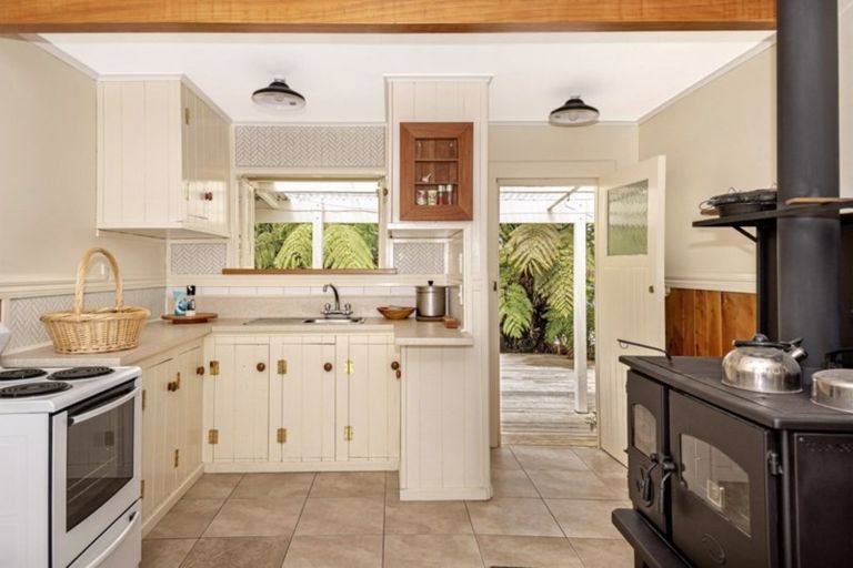 Photo of property in 31 Miro Street, Elgin, Gisborne, 4010