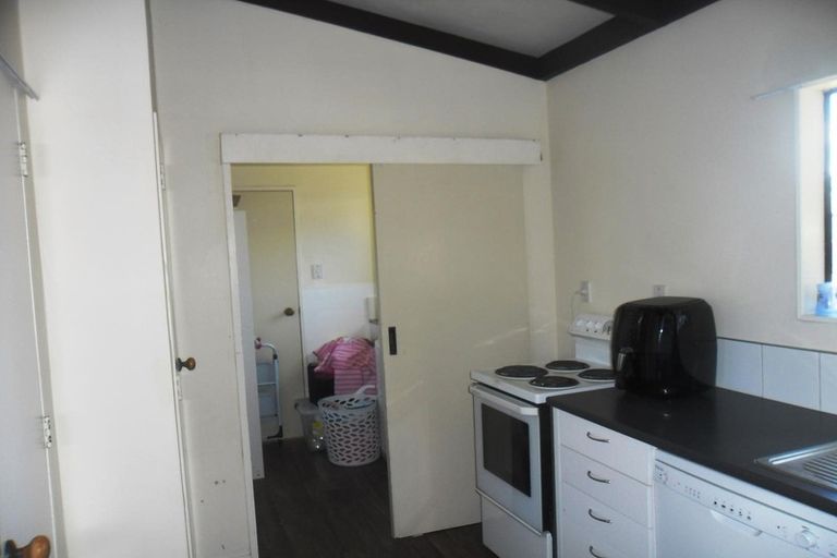 Photo of property in 6 Linwood Drive, Paraparaumu, 5032