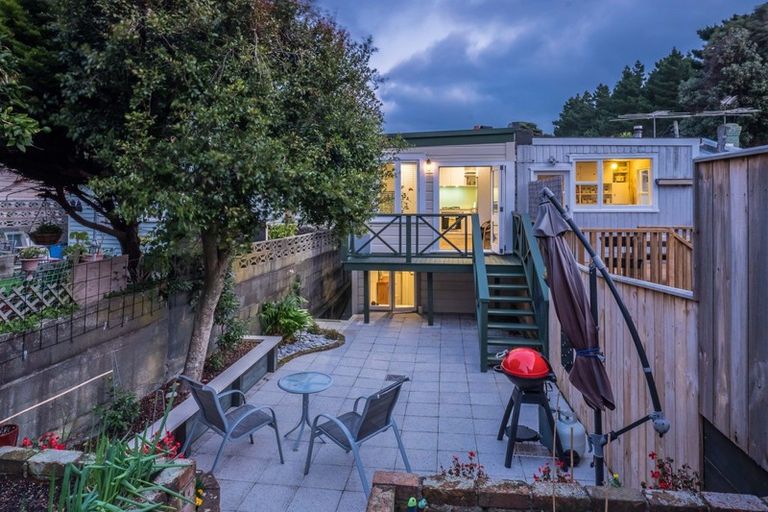 Photo of property in 20 Duppa Street, Berhampore, Wellington, 6023