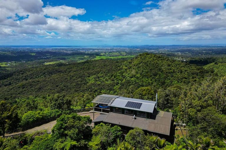 Photo of property in 166 Opanuku Road, Henderson Valley, Auckland, 0612