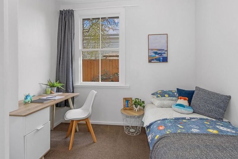 Photo of property in 12 Buccleugh Street, Phillipstown, Christchurch, 8011