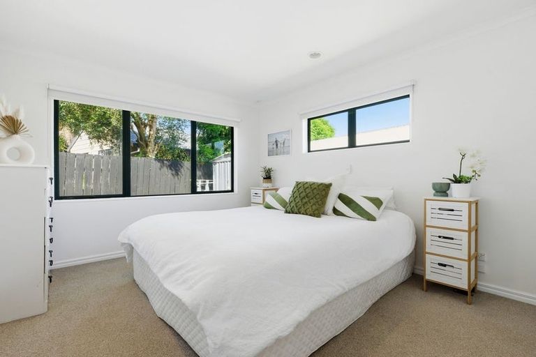 Photo of property in 36 Webb Place, Papamoa Beach, Papamoa, 3118