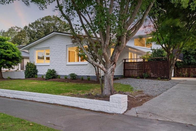 Photo of property in 65 Parkstone Avenue, Ilam, Christchurch, 8041