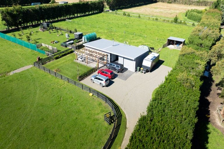 Photo of property in 108 Fishers Road, Loburn, Rangiora, 7473