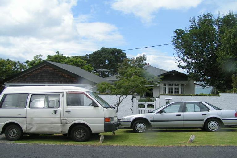 Photo of property in 5 Richmond Avenue, Northcote Point, Auckland, 0627