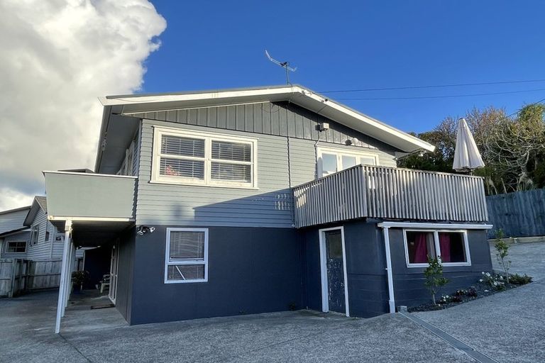 Photo of property in 117 Forrest Hill Road, Forrest Hill, Auckland, 0620