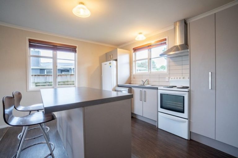 Photo of property in 139 Ruamahanga Crescent, Terrace End, Palmerston North, 4410