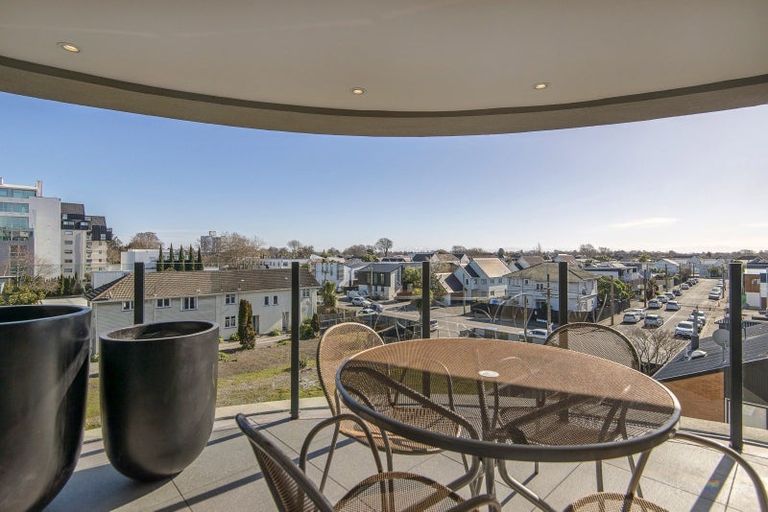 Photo of property in 50g Carlton Mill Road, Merivale, Christchurch, 8014