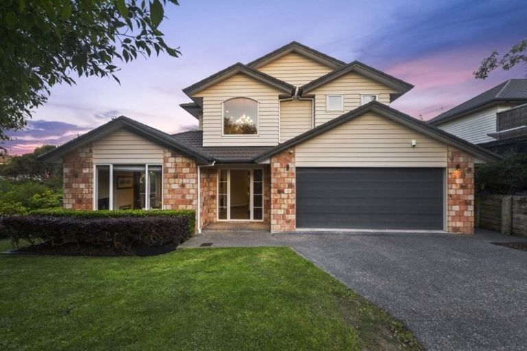 Photo of property in 240 Schnapper Rock Road, Schnapper Rock, Auckland, 0632