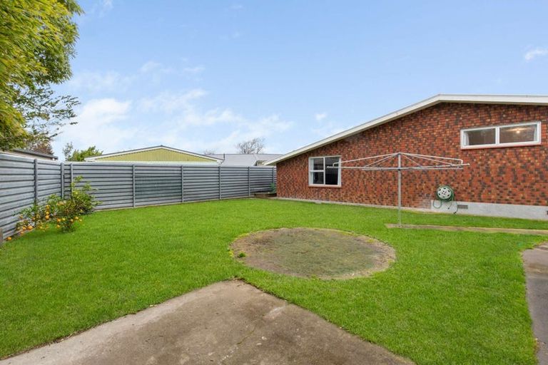 Photo of property in 8 Abraham Crescent, Milson, Palmerston North, 4414