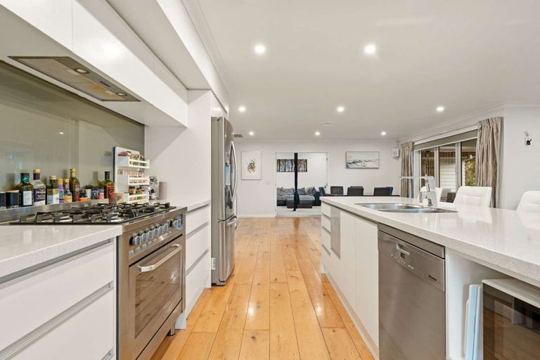 Photo of property in 28 Woodstock Place, Stoke, Nelson, 7011