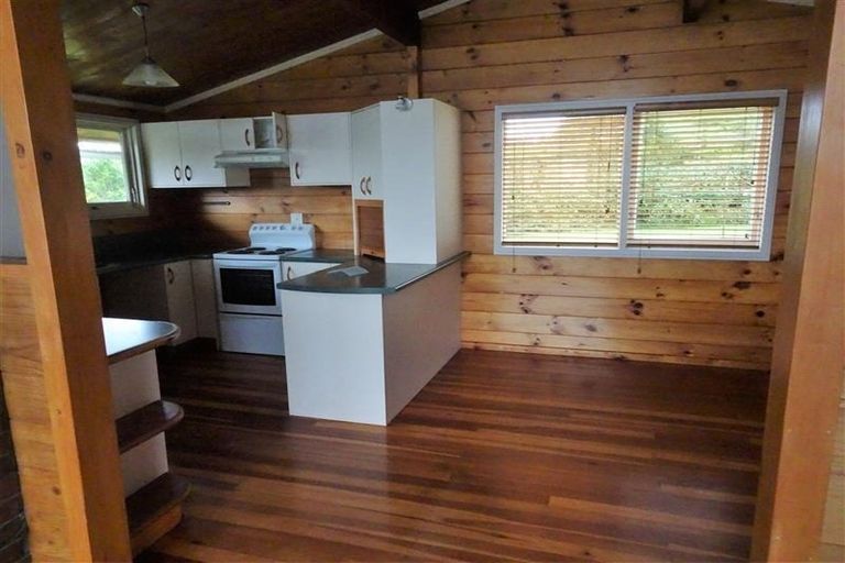 Photo of property in 48 Mountain Road, Western Heights, Rotorua, 3015