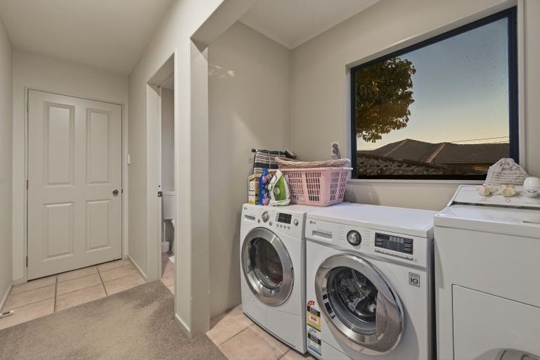 Photo of property in 29 Downing Place, Welcome Bay, Tauranga, 3112