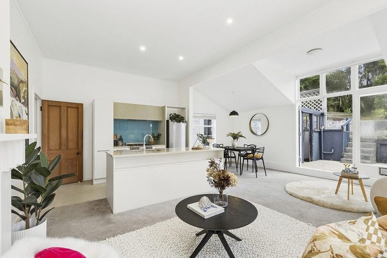 Photo of property in 30 Cleveland Street, Brooklyn, Wellington, 6021