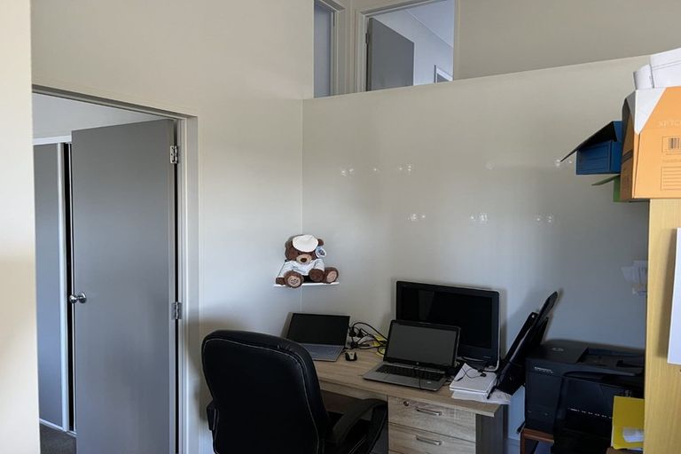 Photo of property in 31 Carento Way, Stanmore Bay, Whangaparaoa, 0932