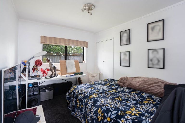 Photo of property in 2/1 Glengarry Place, Hilltop, Taupo, 3330