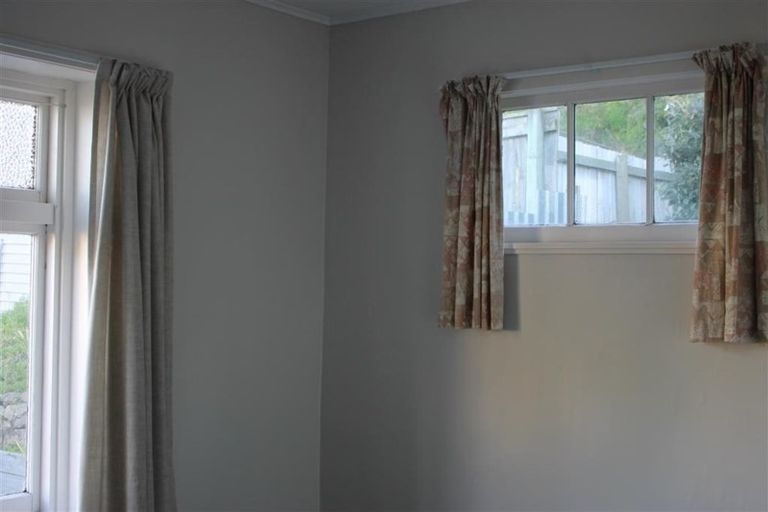 Photo of property in 7 Smale Terrace, Hospital Hill, Napier, 4110
