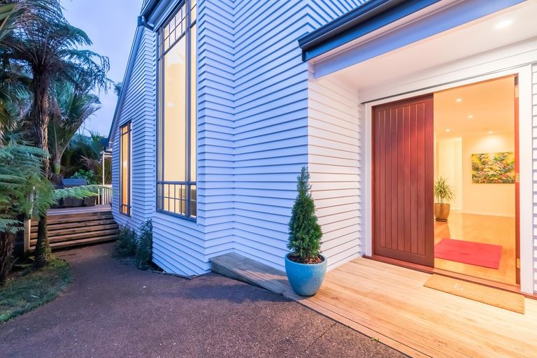 Photo of property in 366d Huia Road, Titirangi, Auckland, 0604