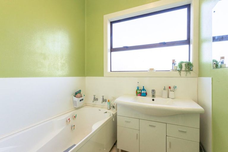 Photo of property in 202 Talbot Street, Geraldine, 7930