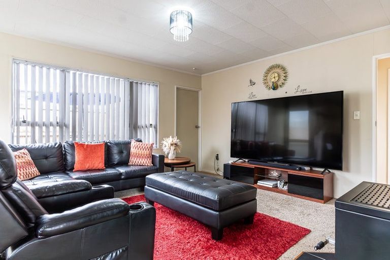 Photo of property in 22 Homestead Place, Glenview, Hamilton, 3206