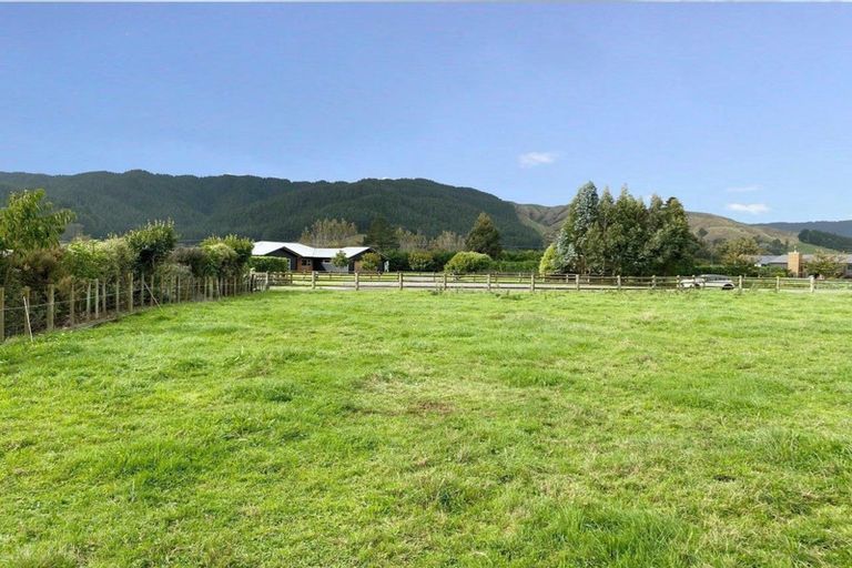 Photo of property in 25 Milbel Way, Levin, 5571