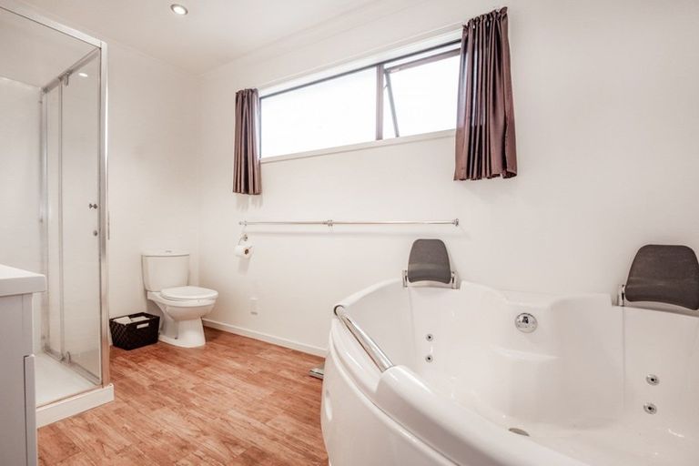 Photo of property in 14 Margate Place, Flaxmere, Hastings, 4120