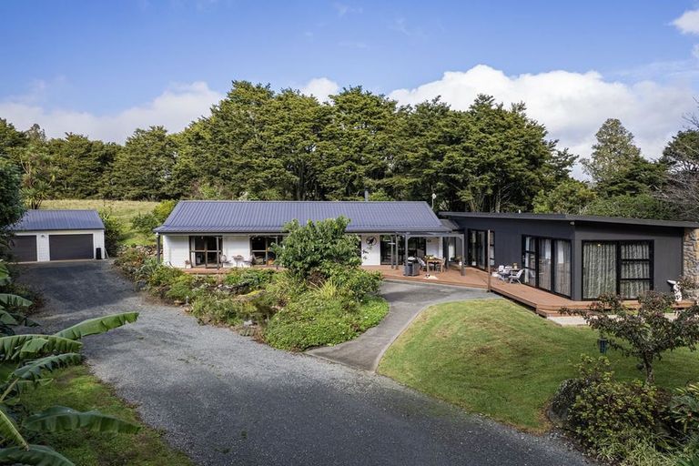 Photo of property in 304 Mangakahia Road, Maungatapere, Whangarei, 0179