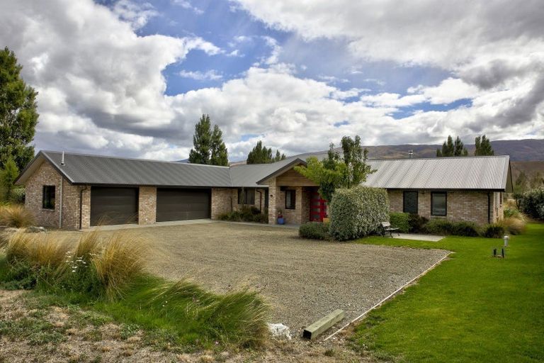 Photo of property in 14 Mclean Road, Northburn, Cromwell, 9383