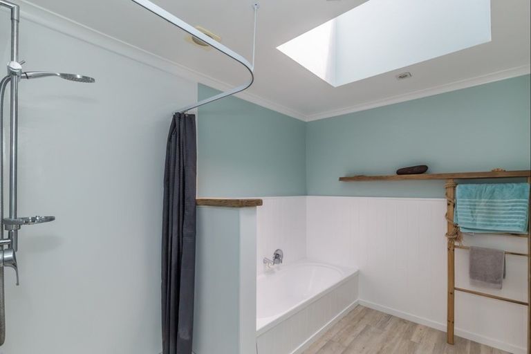 Photo of property in 5 Muapoko Street, Himatangi Beach, Foxton, 4891